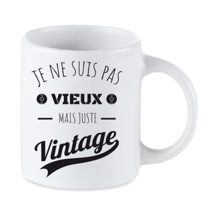 Tip Top Tshirt - Mug Je ne suis pas vieux mais juste Vintage - Made in France